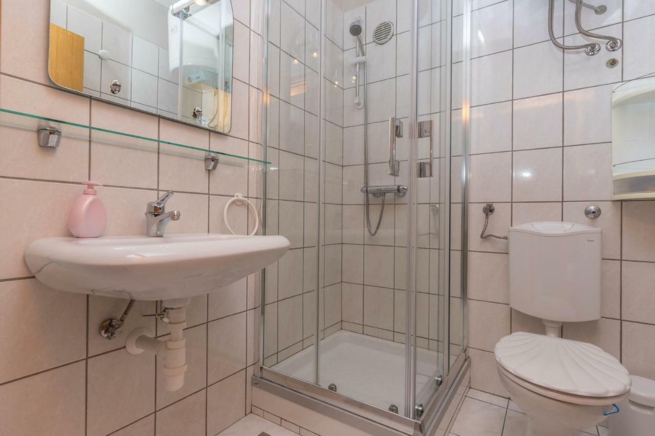 קריקווניצה Apartments Adriatic 2 מראה חיצוני תמונה